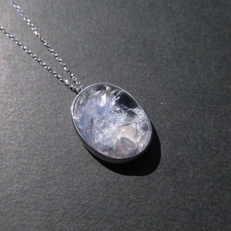 デュモルチェライト+クォーツインクォーツ　necklace