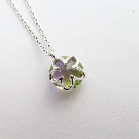 硝子の宝石  necklace