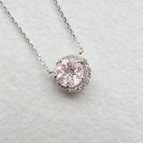 【necklace】　モルガナイト　6mm　ダンデライオンカット