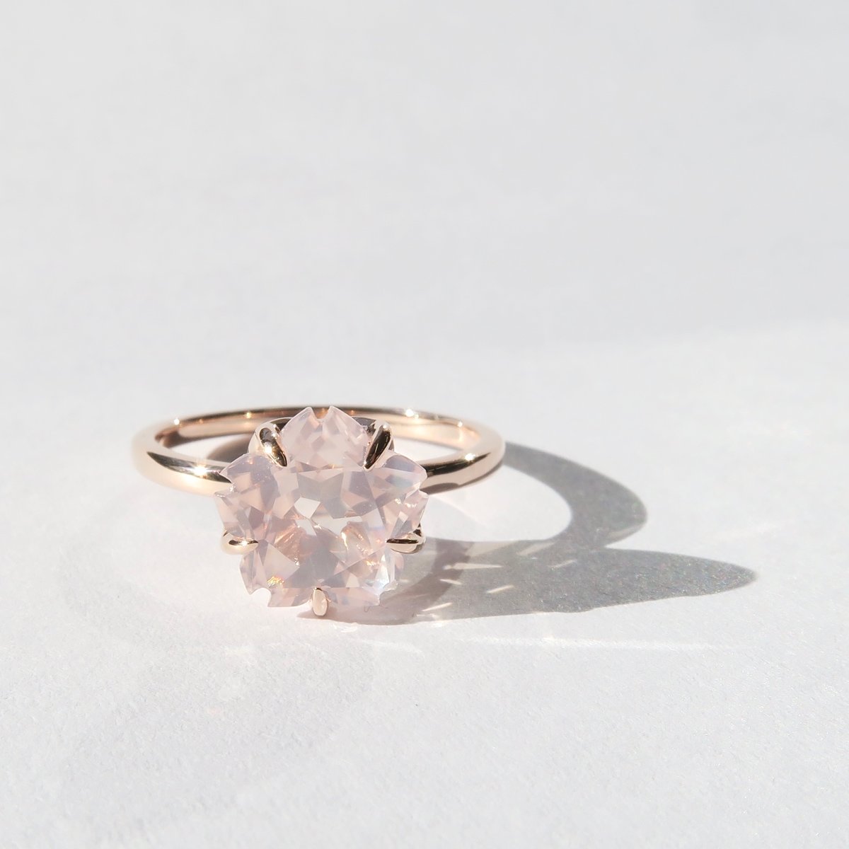 ローズクォーツ 8.5mm さくらシェイプ Ring＃11 | FREESIA
