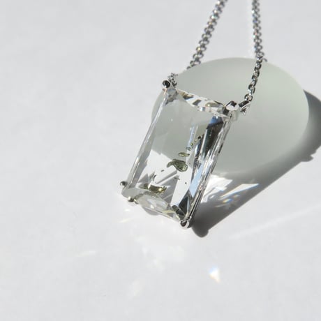 【necklace】　パイライトインクォーツ　かんなカット