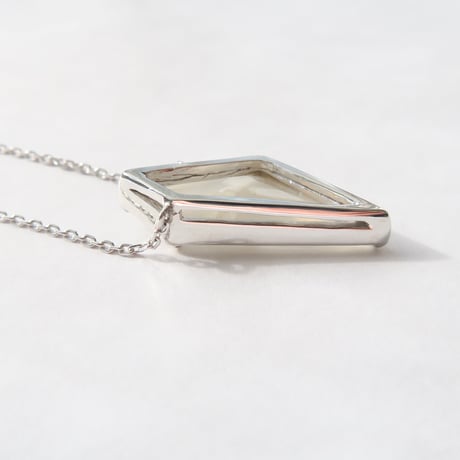 【necklace】　アラゴナイトインアゲート：シミズ貴石 かんなカット
