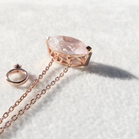 【necklace】　ローズクォーツ 12×6mm マーキス クラッシュクォーツ