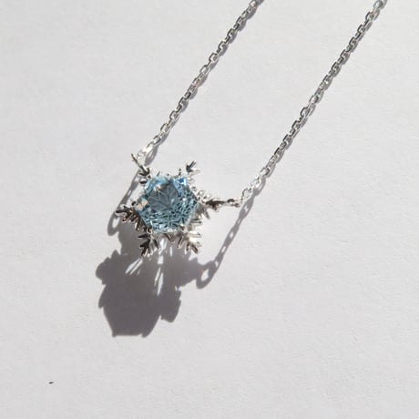 スイスブルートパーズ 6mm ゆきんこカット necklace