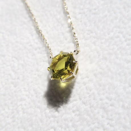 カナリートルマリン 7mm アトリアカット ネックレス