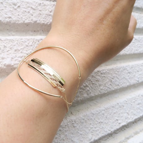 【bracelet】　Flowing lines（B-142）