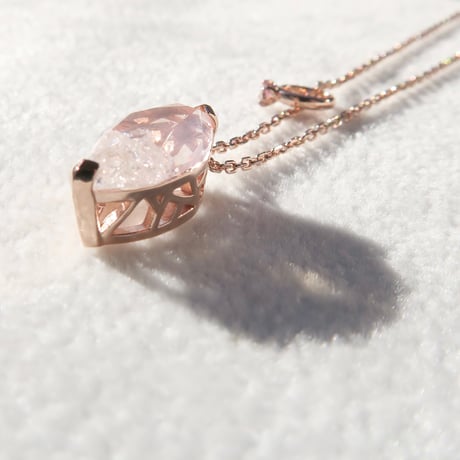 【necklace】　ローズクォーツ 12×6mm マーキス クラッシュクォーツ