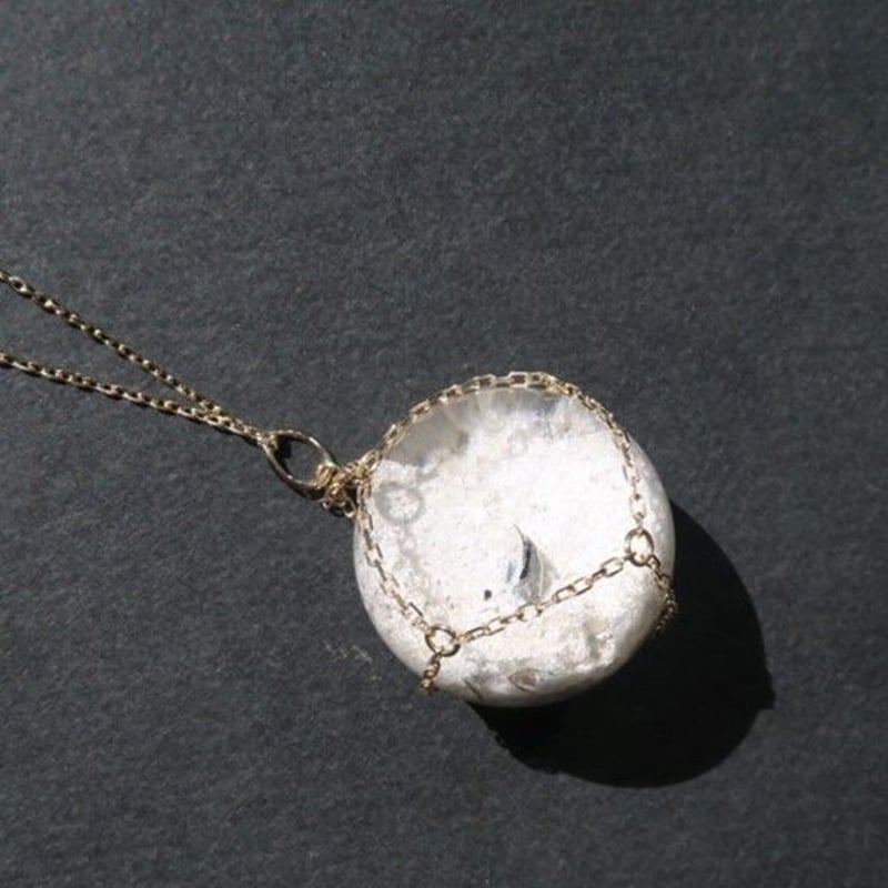 Necklace】ホワイトガーデンクォーツ パイライト入り | FREESIA