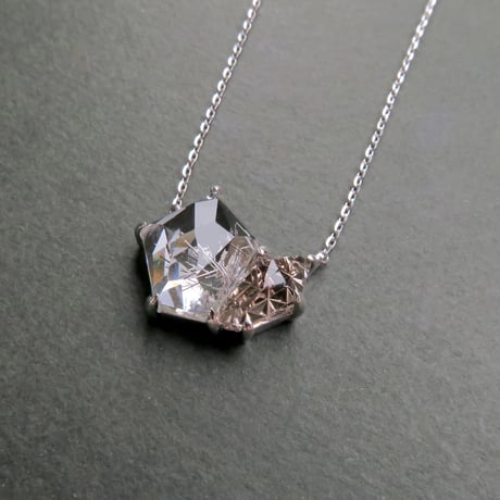 【ncklace】　スモーキークォーツ mini甲州貴石切子 + ルチルクォーツかんなカット