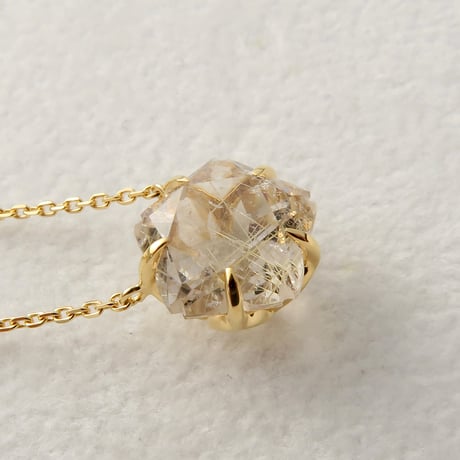 【necklace】　ルチルクォーツ　10mm　さくらシェイプ