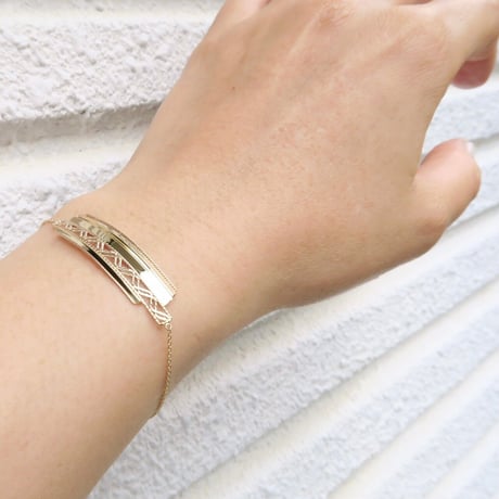 【bracelet】　Flowing lines（B-142）