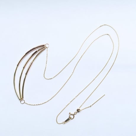 Flowing lines（N-140）Necklace