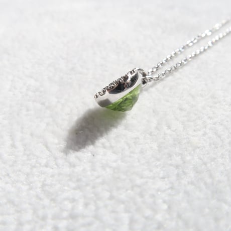 【necklace】　ペリドット　RD型　甲州貴石切子