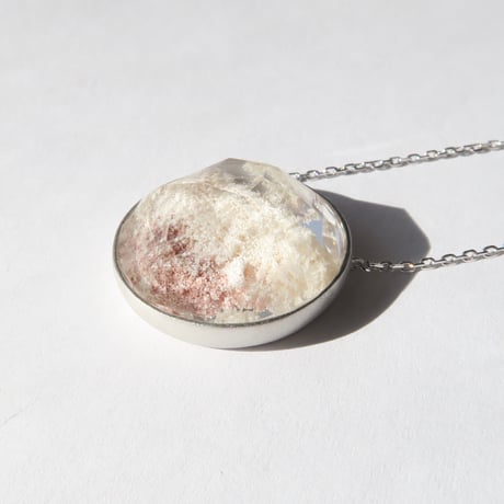 ホワイトガーデンクォーツ 19mmRD かんなカット　necklace