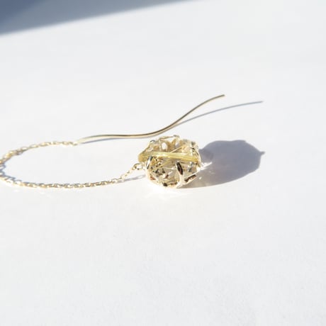 タイチンルチル 10mm さくらシェイプ pierced(片耳)