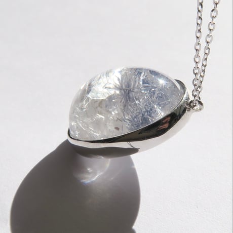 デュモルチェライト+クォーツインクォーツ　necklace