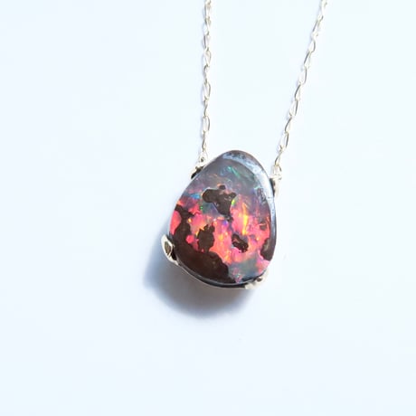 【necklace】　ボルダーオパール