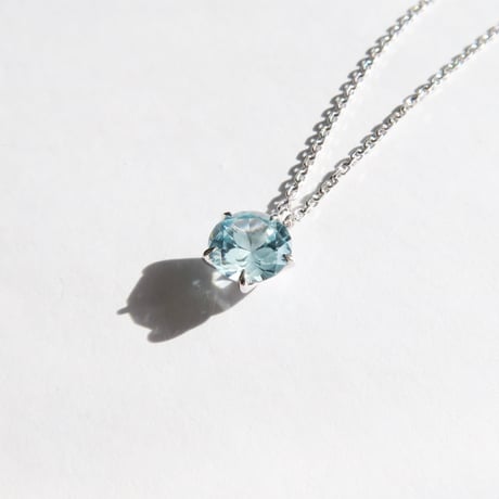 ブルージルコン 6mm さくらインカット necklace