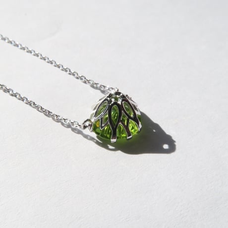 ペリドット 8mm ダンデライオンカット necklace