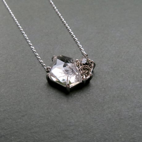 【ncklace】　スモーキークォーツ mini甲州貴石切子 + ルチルクォーツかんなカット