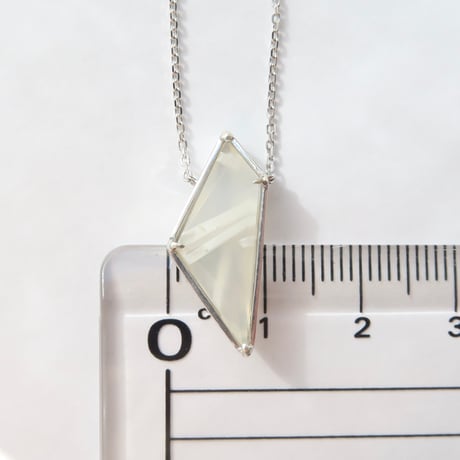 【necklace】　アラゴナイトインアゲート：シミズ貴石 かんなカット