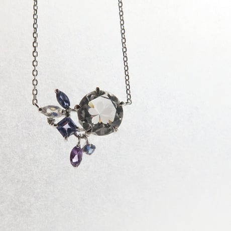 【necklace】　白水晶 8mm さくらインカット purple