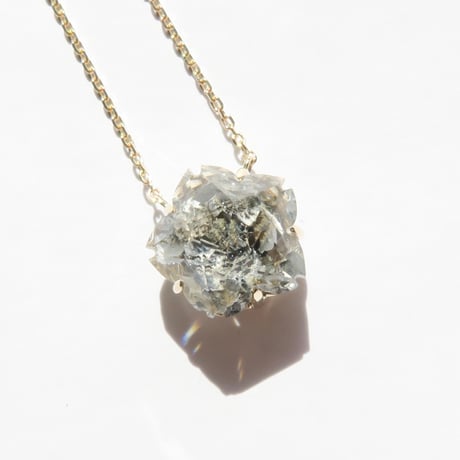 【necklace】　マイカインクォーツ 10mm 桜切子の切子なし