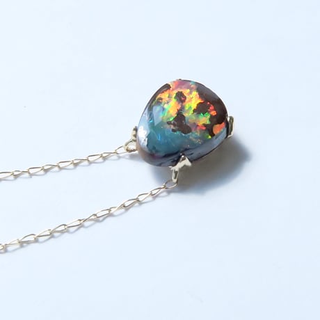 【necklace】　ボルダーオパール