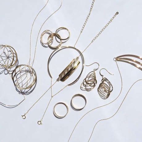 Flowing lines（N-140）Necklace