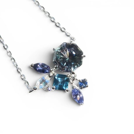 【necklace】　バイカラーゾイサイト　アトリアカット