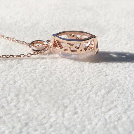 【necklace】　ローズクォーツ 12×6mm マーキス クラッシュクォーツ