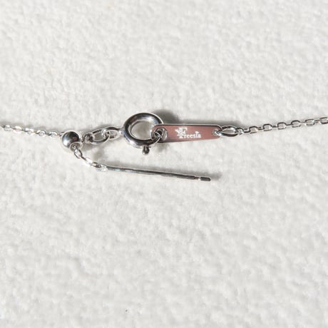 【necklace】　白水晶　10mm　ぺたんこさくらシェイプ