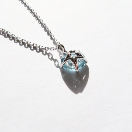 ブルージルコン 6mm さくらインカット necklace