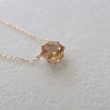 インペリアルトパーズ 7mm アトリアカット necklace