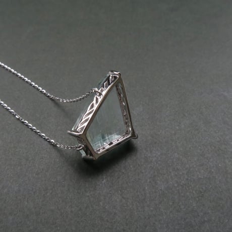 【ncklace】　インクルージョンアクアマリン