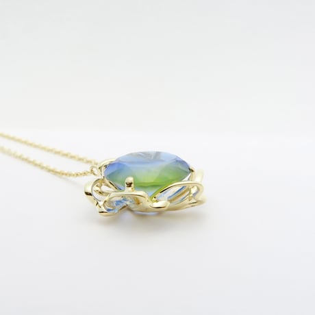 【necklace】　硝子の宝石　宇宙桜カット