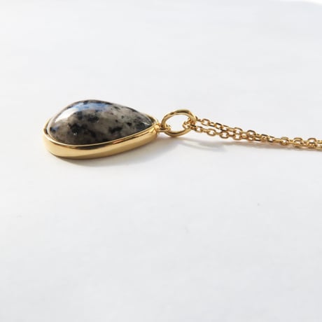 【necklace】ユーパライト：シミズ貴石 会長カット
