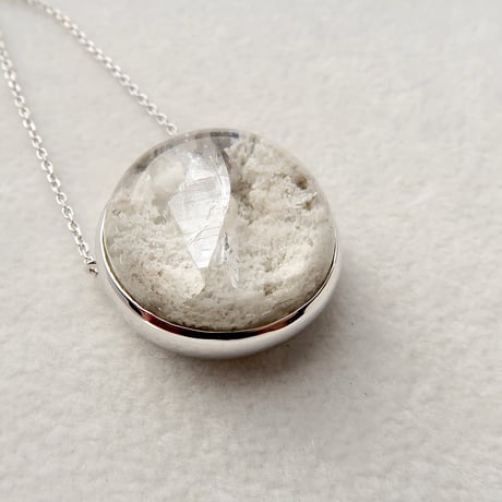 【necklace】　貫入水晶ホワイトガーデンクォーツ