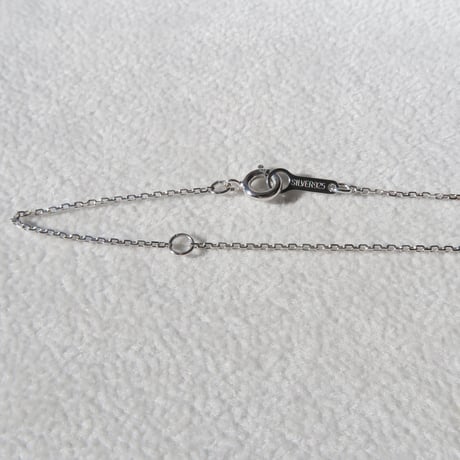 【necklace】　グリーンクォーツ 桜型 甲州貴石切子