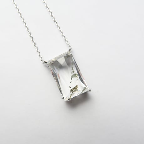 【necklace】　パイライトインクォーツ　かんなカット
