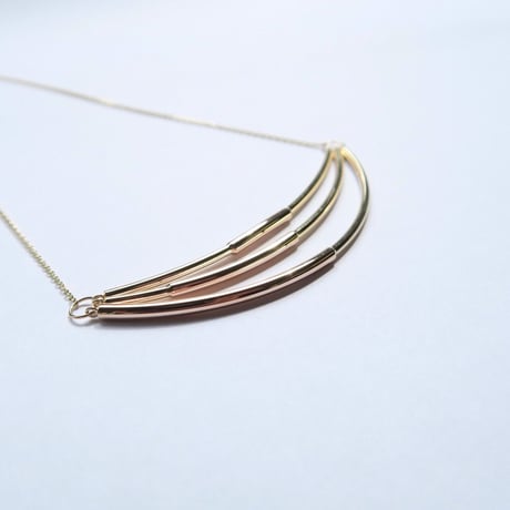 Flowing lines（N-140）Necklace