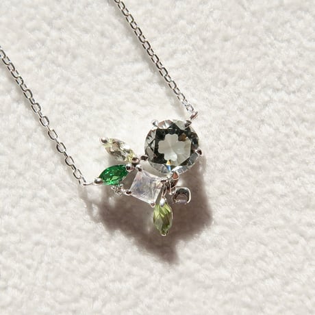 【necklace】　グリーンクォーツ 6mm クローバーインカット green