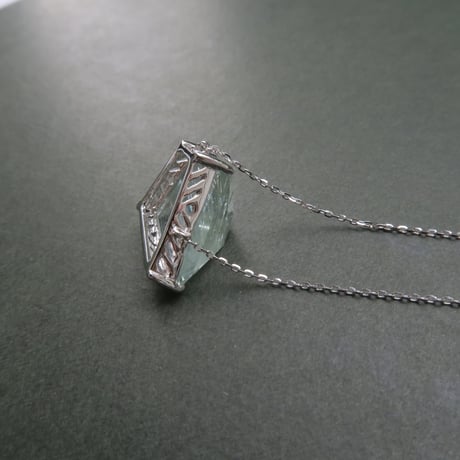 【ncklace】　インクルージョンアクアマリン