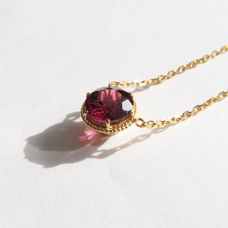 ロードライトガーネット 6mm ダンデライオンカット necklace