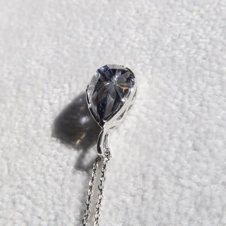 【necklace】　バイカラーゾイサイト PS 甲州貴石切子