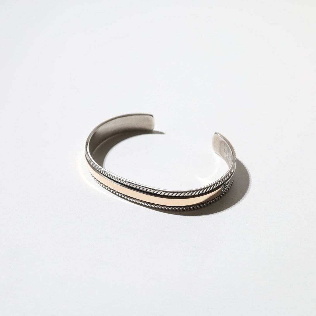 B. Morgan バングル　ナバホ族 UNISEX / ナバホ族 Bruce Morgan / 3/8'' 14K チゼルワーク プ