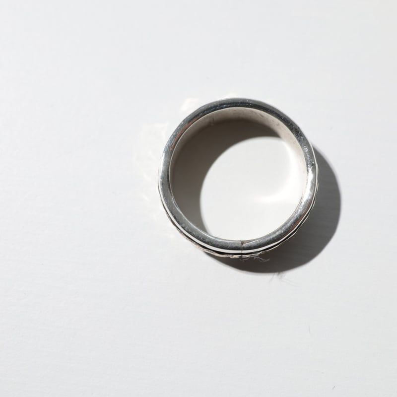 UNISEX / ナバホ族 Bruce Morgan / 1/4'' 14K 4ダイヤ+アロー