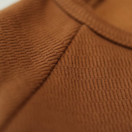 UNISEX / SPINNER BAIT / ラグランクルーネック サーマルボンバーヒート / 102TB