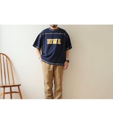 UNIVERSAL STYLE WEAR / フットボールプリントTEE / 632506