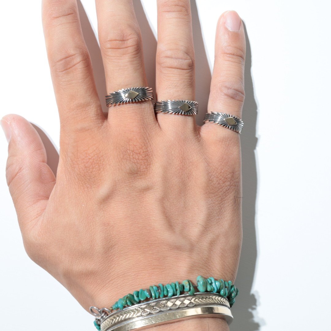 UNISEX / ナバホ族 Pat Bedonie / 1/4'' 14K サンバースト リン